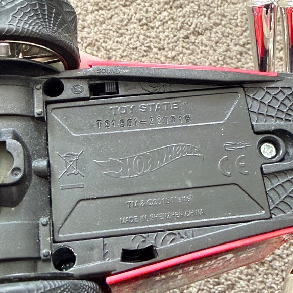 Hot Wheels Street Creeper Toy State Red Spider Motorized Lights Sounds Car Toy - Picture 9 of 11